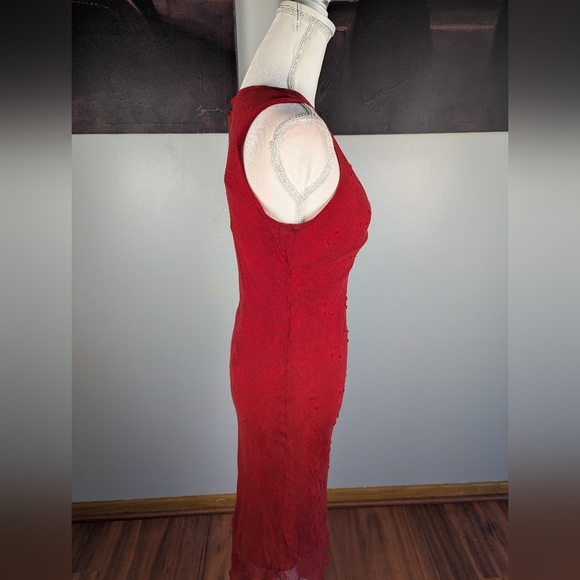 Vintage Ice Silk Red Dress - Picture 4 of 11